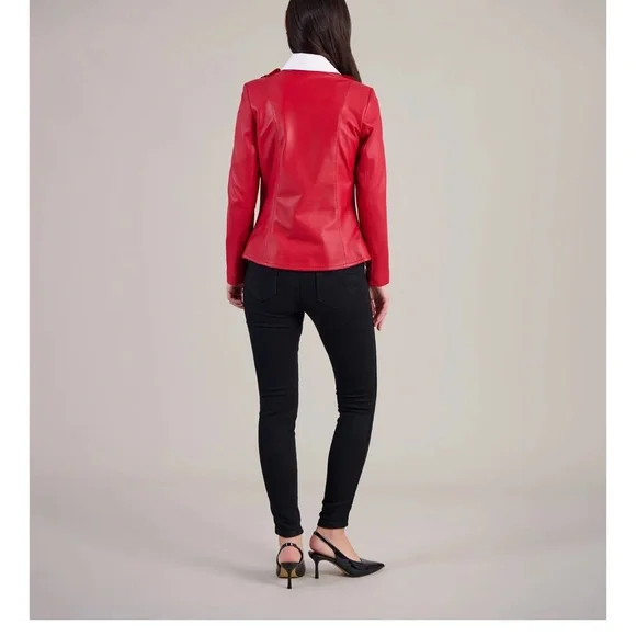 Loryna Jacket
Red Leather Jacket With Floral Detailing - Picture 3 of 16